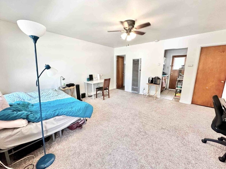 More Photos Of 2276 N 94th St, Wauwatosa Apartments For Sale