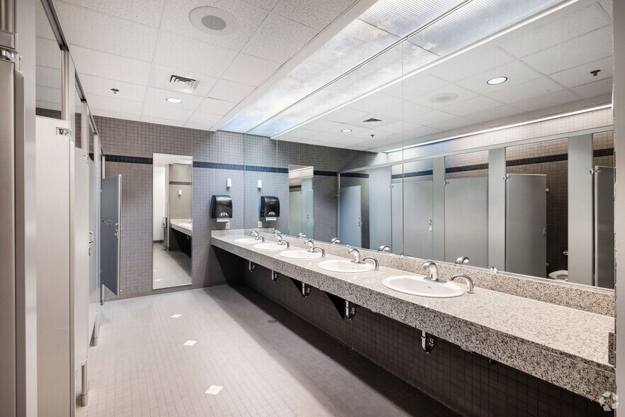 More Photos Of 901 Semmes Ave, Richmond Office For Lease