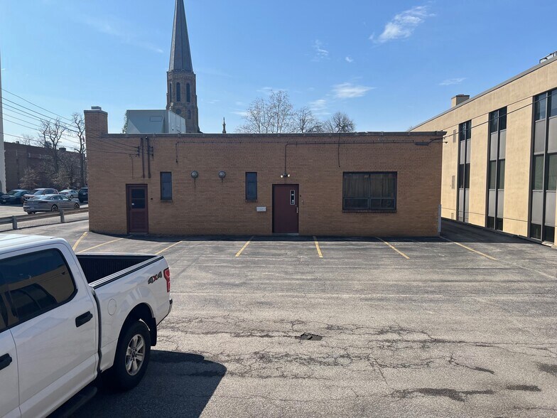 More Photos Of 735 Delaware Ave, Buffalo Office For Sale
