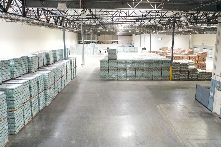 More Photos Of 17760 Rowland St, City of Industry Distribution For Sale