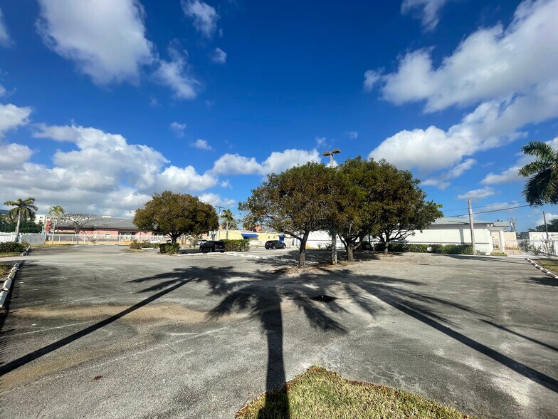 More Photos Of 240 Bahman Ave, Opa Locka Religious Facility For Sale