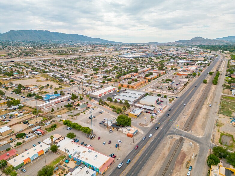 More Photos Of 5200 Doniphan Dr, El Paso Bar For Sale