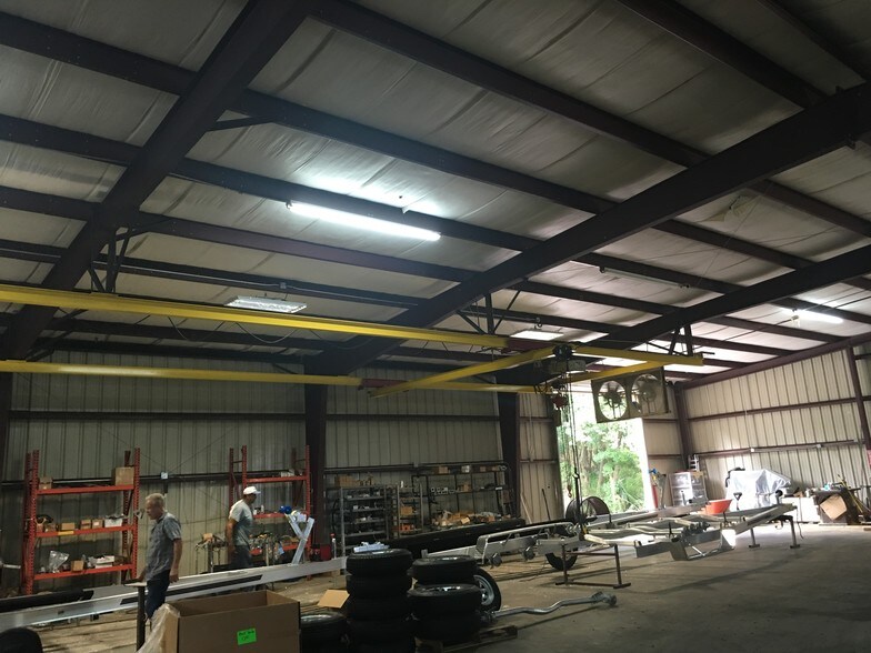 More Photos Of 6895 State Road 60 W, Mulberry Warehouse For Lease