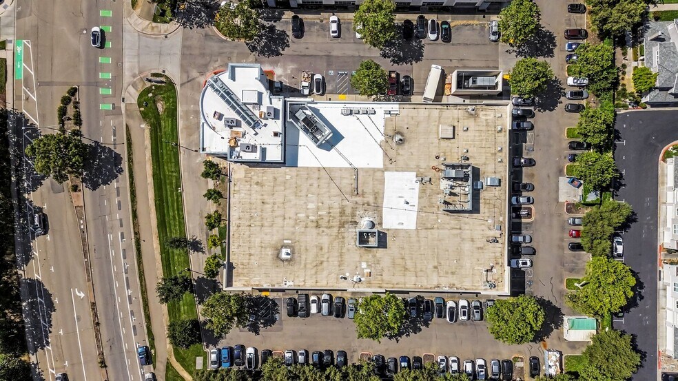More Photos Of 2950-2952 Collier Canyon Rd, Livermore Research And Development For Lease