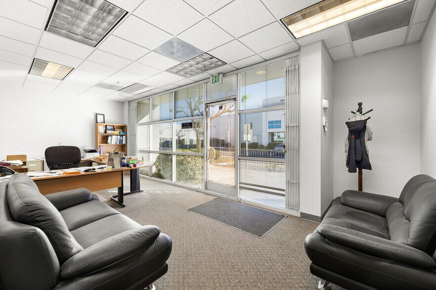 More Photos Of 6690 Doolittle Ave, Riverside Warehouse For Sale