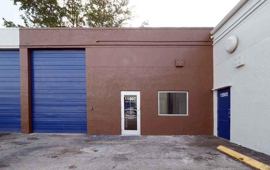 Primary Photo Of 15900-15998 NW 48th Ave, Miami Gardens Warehouse For Lease