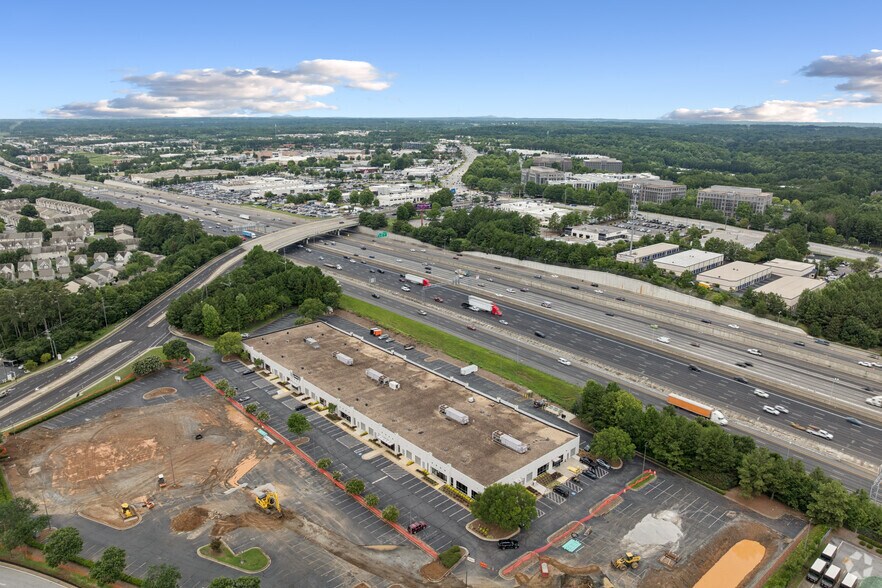 More Photos Of 2975 Breckinridge Blvd, Duluth Industrial For Lease