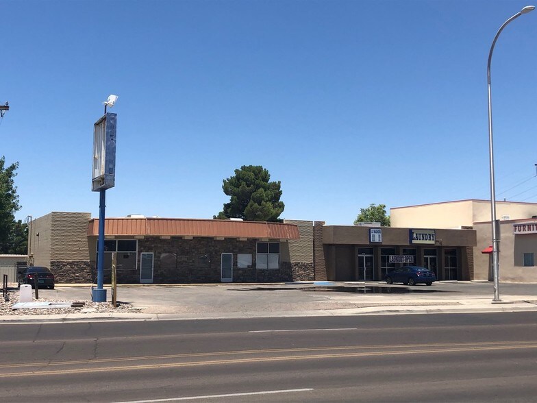 More Photos Of 1025 Spruce Ave, Las Cruces Storefront Retail Office For Sale