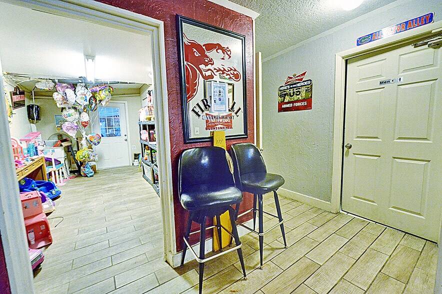 More Photos Of 4828 S Suncoast Blvd, Homosassa Restaurant For Sale