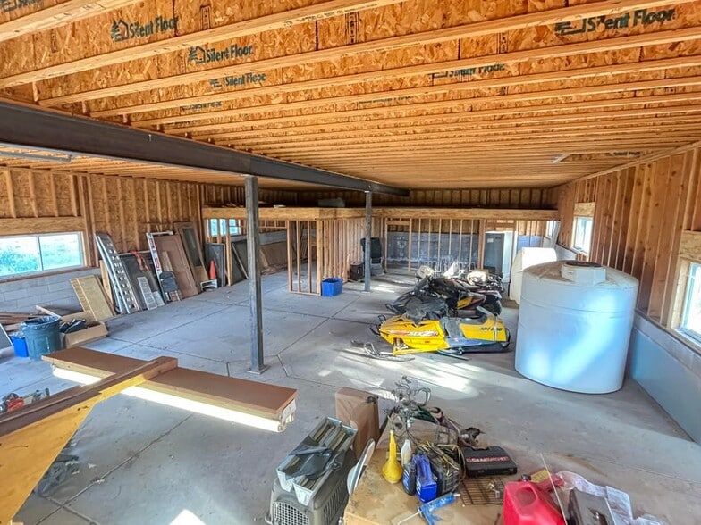 More Photos Of 2498 Silverado Ridge, Duck Creek Village Specialty For Sale