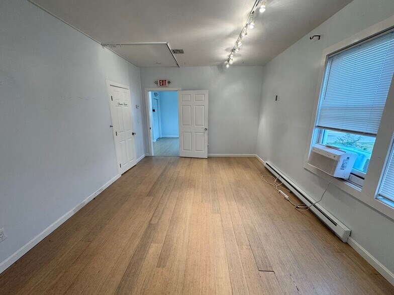 More Photos Of 4 Broadway Avenue Ext, Mystic Office For Sale