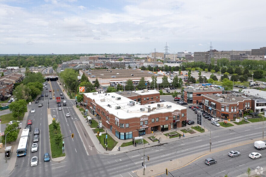 More Photos Of 9825 Boul De L'acadie, Montréal Unknown For Lease