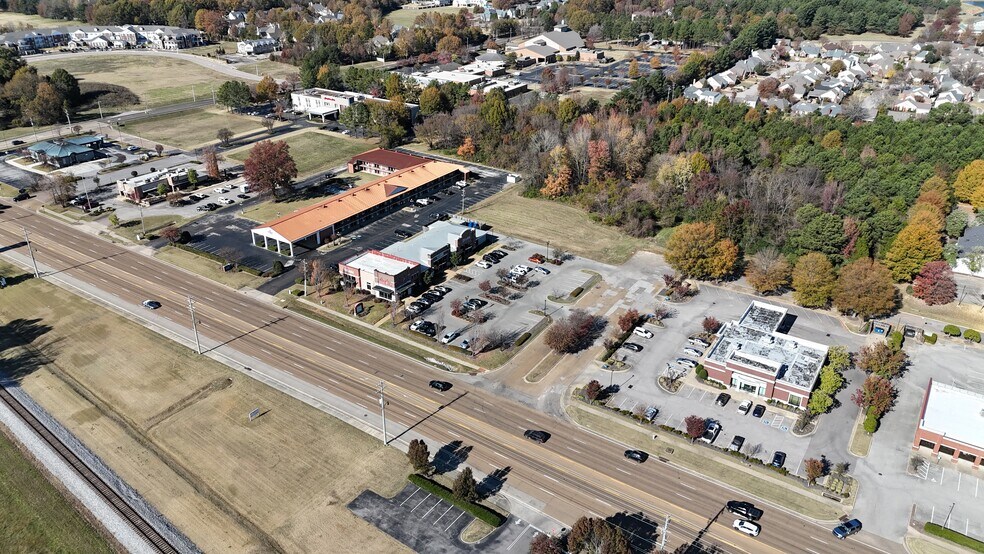 More Photos Of 1204 W Poplar Ave, Collierville Storefront For Sale