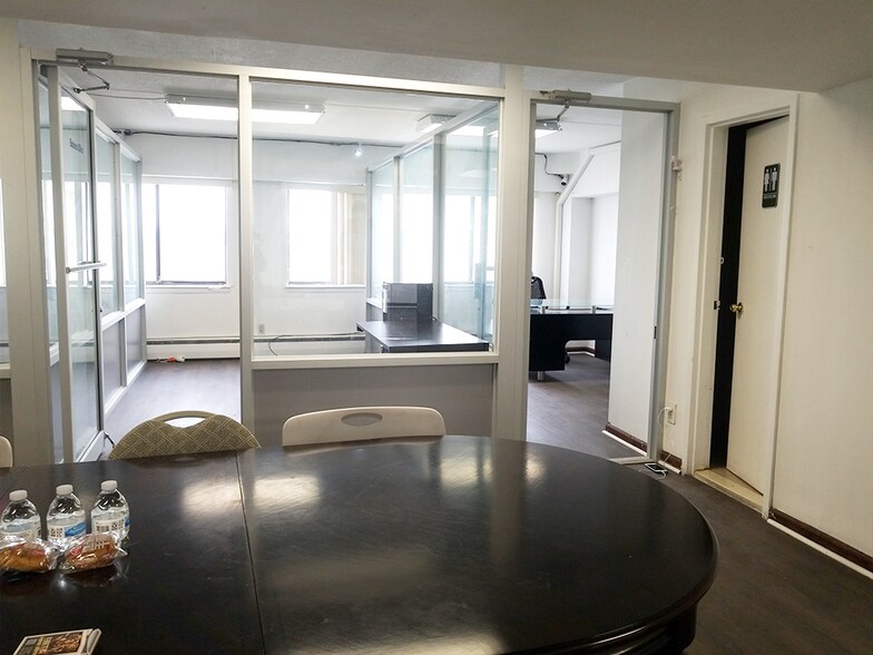 More Photos Of 33-70 Prince St, Flushing Multifamily For Sale