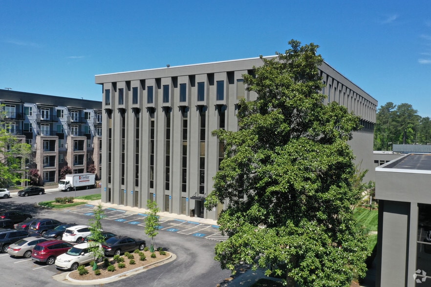 More Photos Of 5775 Glenridge Dr NE, Atlanta Office For Lease