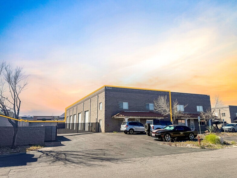 Primary Photo Of 2039 Pabco Rd, Henderson Warehouse For Lease