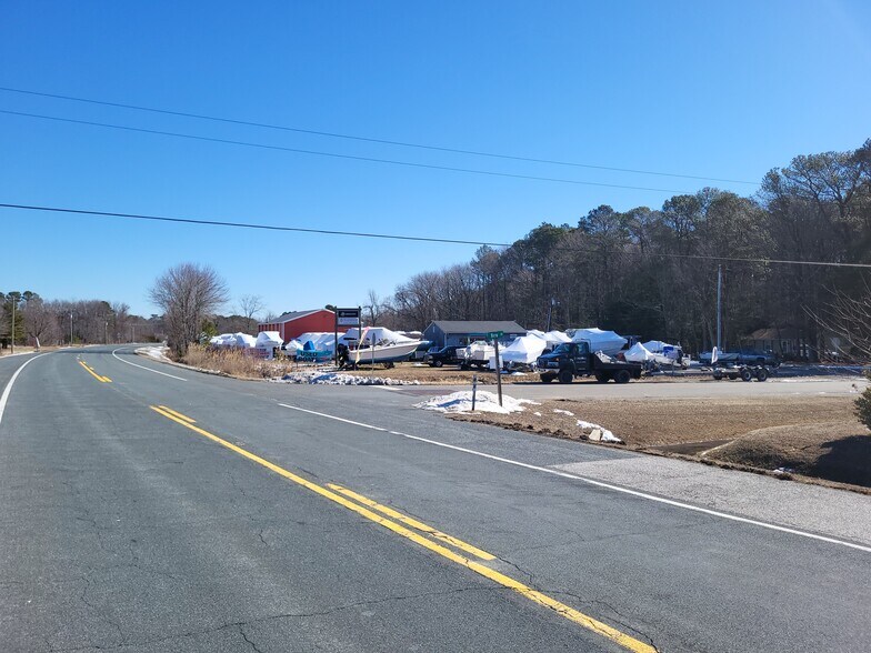 More Photos Of 9649 New Rd, Mcdaniel Marina For Sale