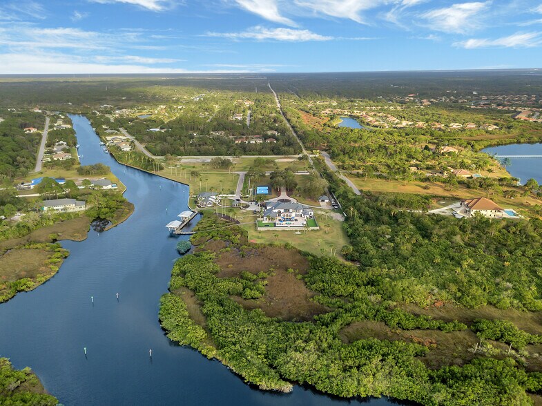 More Photos Of 13000 Windcrest Dr, Port Charlotte Specialty For Sale