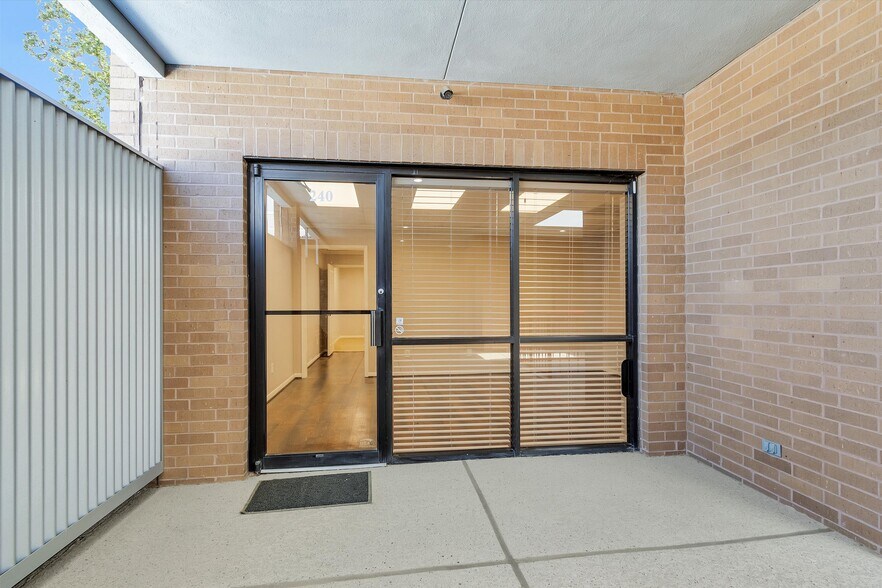 More Photos Of 3421 W Davis St, Conroe Medical For Lease