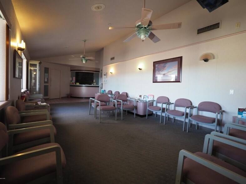 More Photos Of 1840 Mesquite Ave, Lake Havasu City Medical For Lease