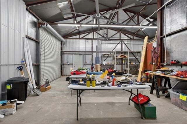 More Photos Of 3050 E Parkway St, Groves Showroom For Sale