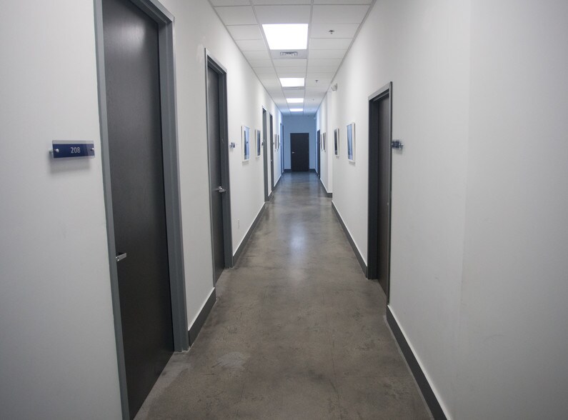 More Photos Of 2005-2185 NW 115th Ave, Miami Manufacturing For Lease