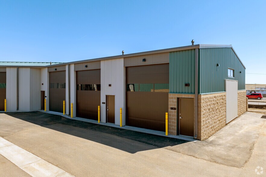 More Photos Of 9658 Havana St, Commerce City Warehouse For Lease