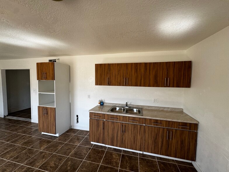 More Photos Of 11601 Valle Bajo Rd, Socorro Apartments For Sale