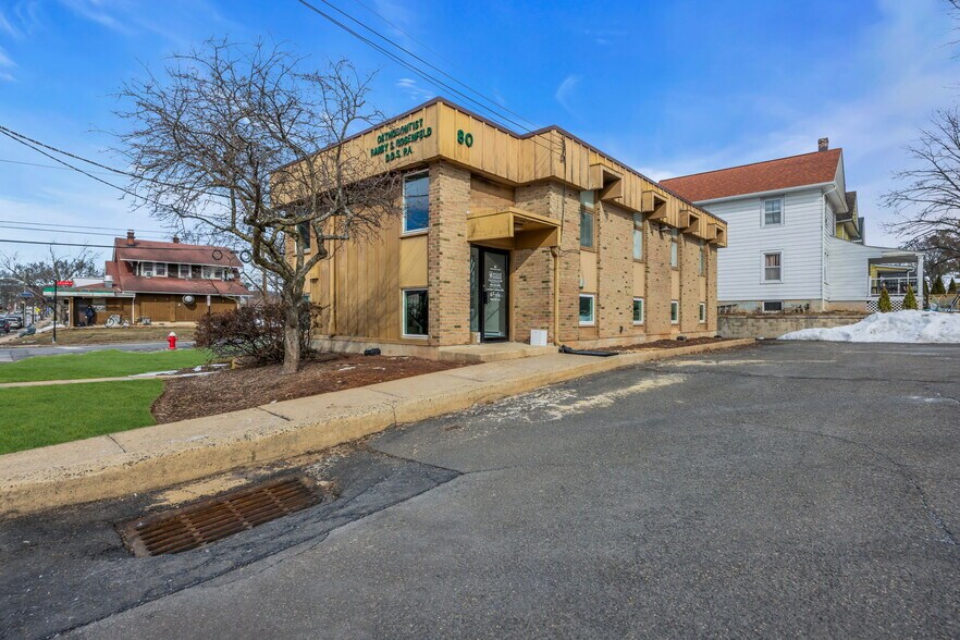 More Photos Of 80 N Gaston Ave, Somerville Medical For Lease