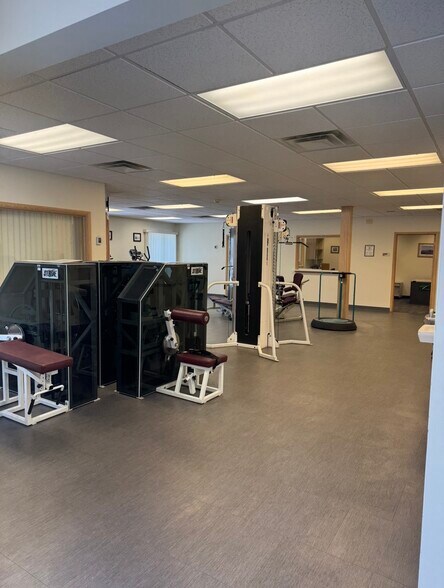 More Photos Of 177 Meadowbrook Ln, Duncansville Rehabilitation Center For Lease