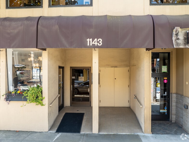 More Photos Of 1143 Crane St, Menlo Park Office For Lease