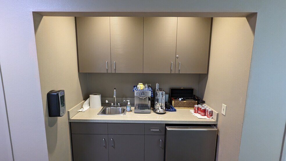 More Photos Of 19060 S Dominguez Hills Dr, Compton Warehouse For Sale