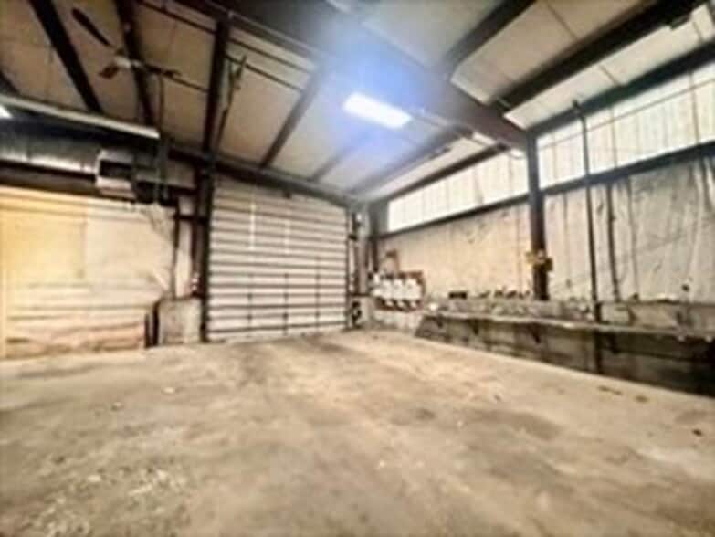 More Photos Of 200 North St, New Bedford Warehouse For Sale