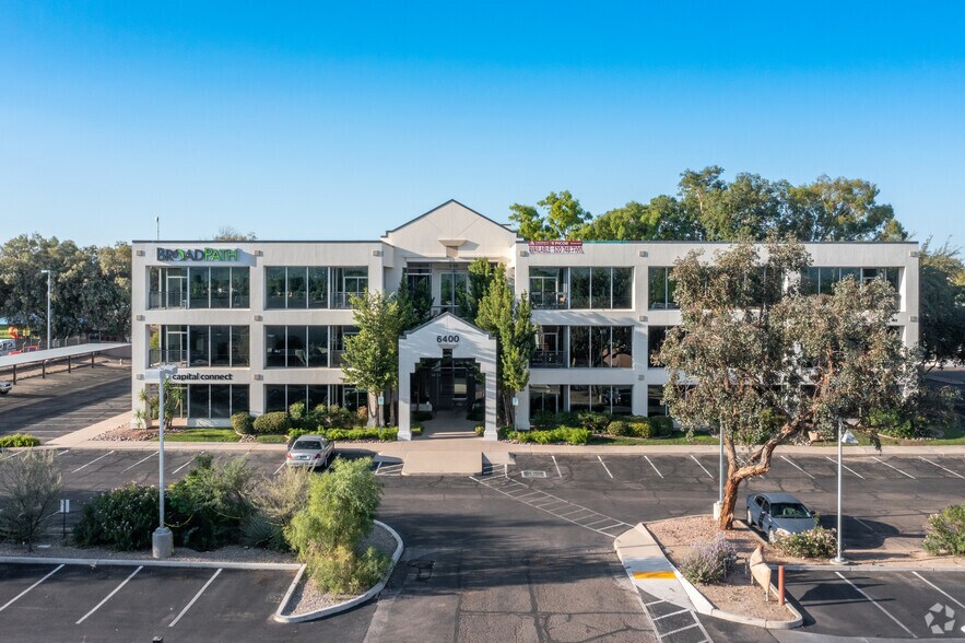 More Photos Of 6400 E Grant Rd, Tucson Office For Sale