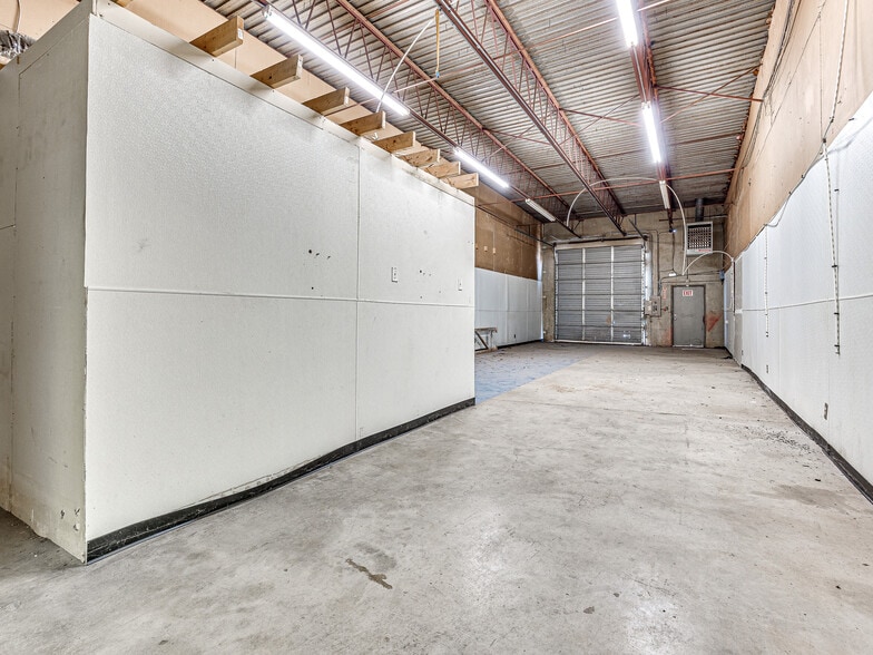 More Photos Of 1141 SE Grand Blvd, Oklahoma City Unknown For Lease