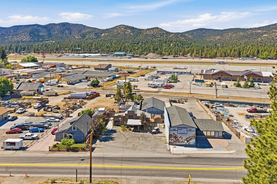 More Photos Of 521 W Big Bear Blvd, Big Bear City Storefront Retail Office For Sale