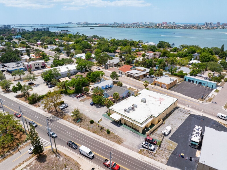 More Photos Of 1610 N Myrtle Ave, Clearwater Office For Sale