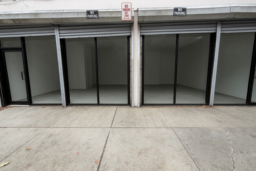 More Photos Of 847 Knickerbocker Ave, Brooklyn Apartments For Lease