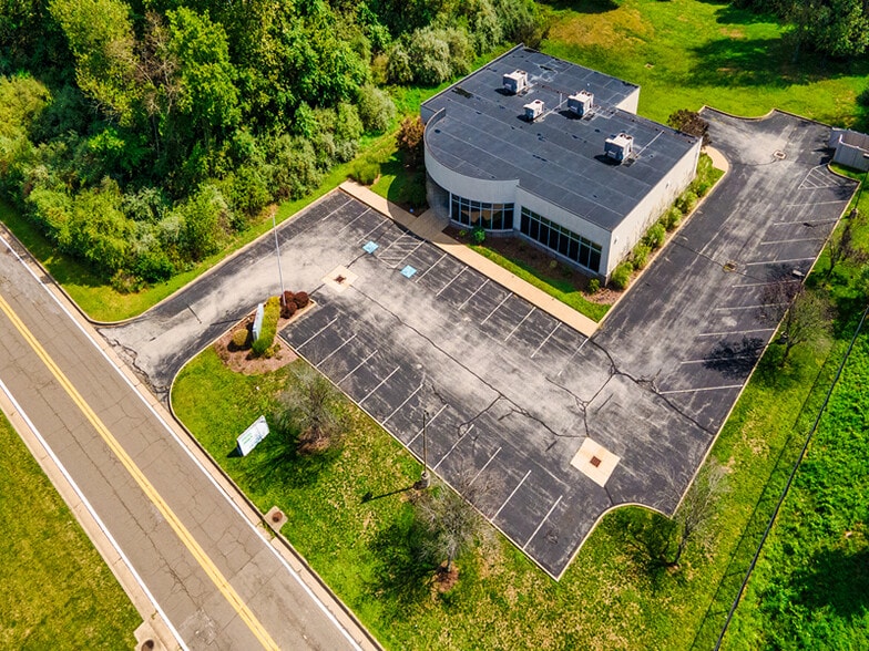 More Photos Of 490 Park Dr, Weirton Office For Lease