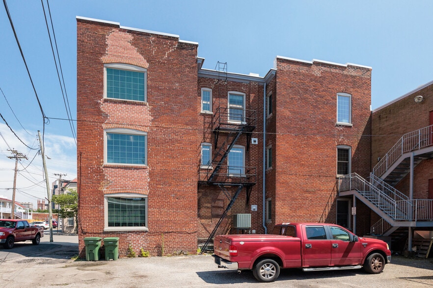 More Photos Of 16 S 2nd St, Richmond Office For Lease