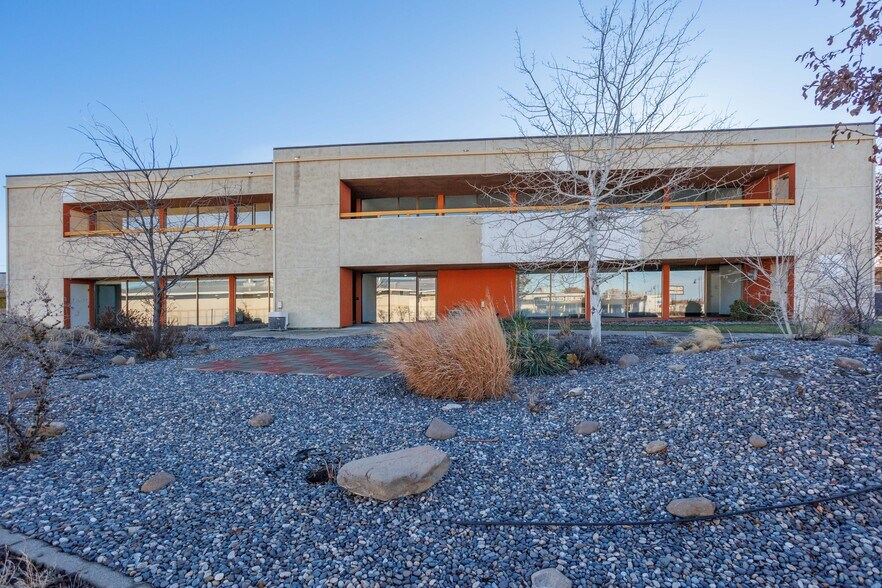 Primary Photo Of 10 N Washington St, Kennewick Office For Lease