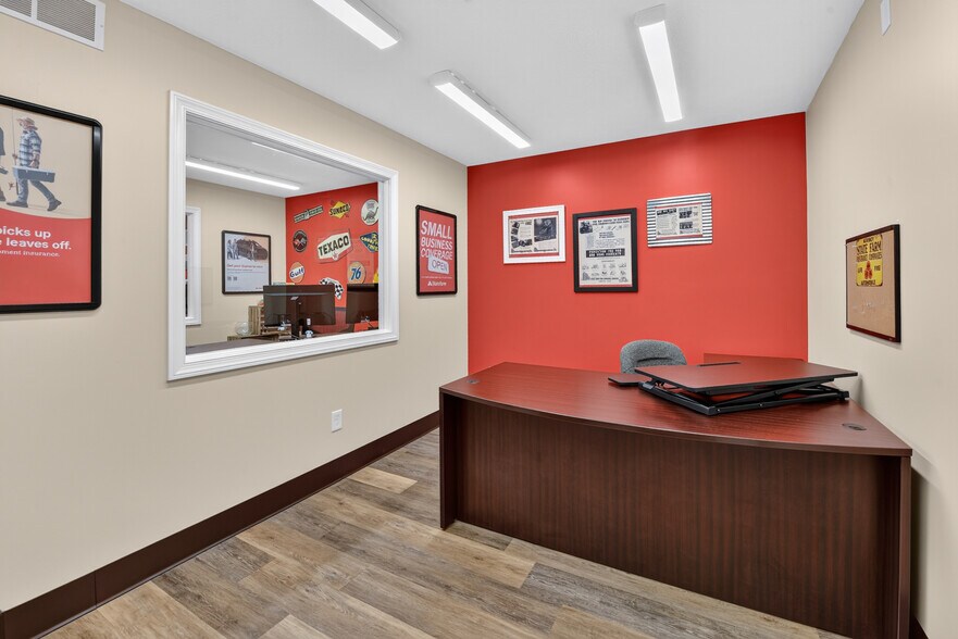More Photos Of 229 Leatherman Rd, Wadsworth Medical For Sale