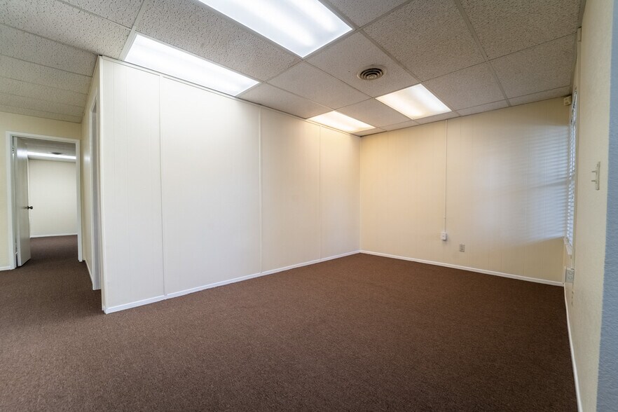 More Photos Of 825 9th St, Marysville Medical For Sale