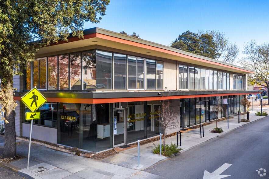 More Photos Of 433-445 Cambridge Ave, Palo Alto Loft Creative Space For Lease