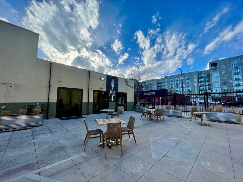 More Photos Of 2246 Larimer St, Denver Storefront For Lease