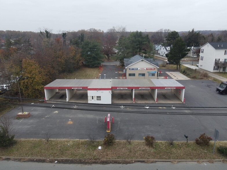 More Photos Of 1603 Dixon St, Fredericksburg Carwash For Sale
