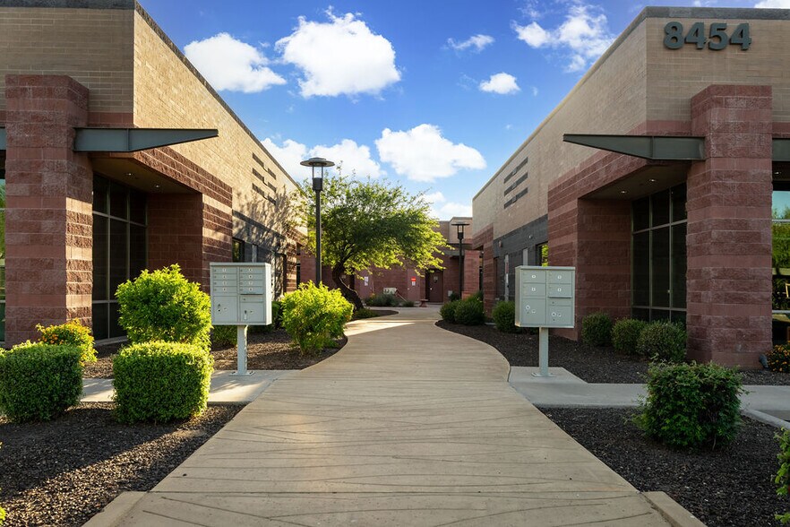 More Photos Of 8454 N 90th, Scottsdale Medical For Lease
