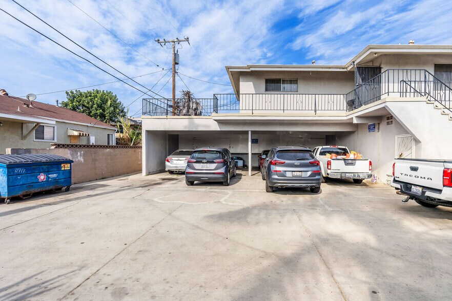 More Photos Of 12717 Cranbrook Ave, Hawthorne Apartments For Sale