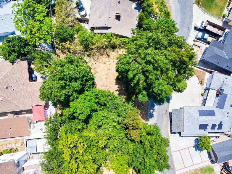 More Photos Of 5306 Borland rd, Los Angeles Land For Sale