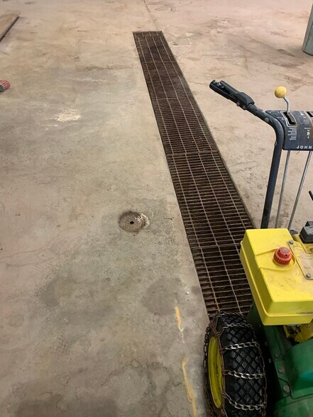 More Photos Of 106 Louis St W, Cologne Service For Sale